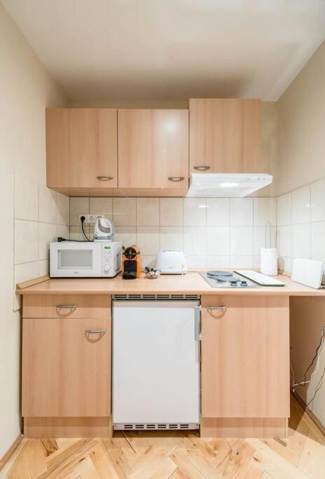 Venus Apartments - Renate Budapest Bagian luar foto