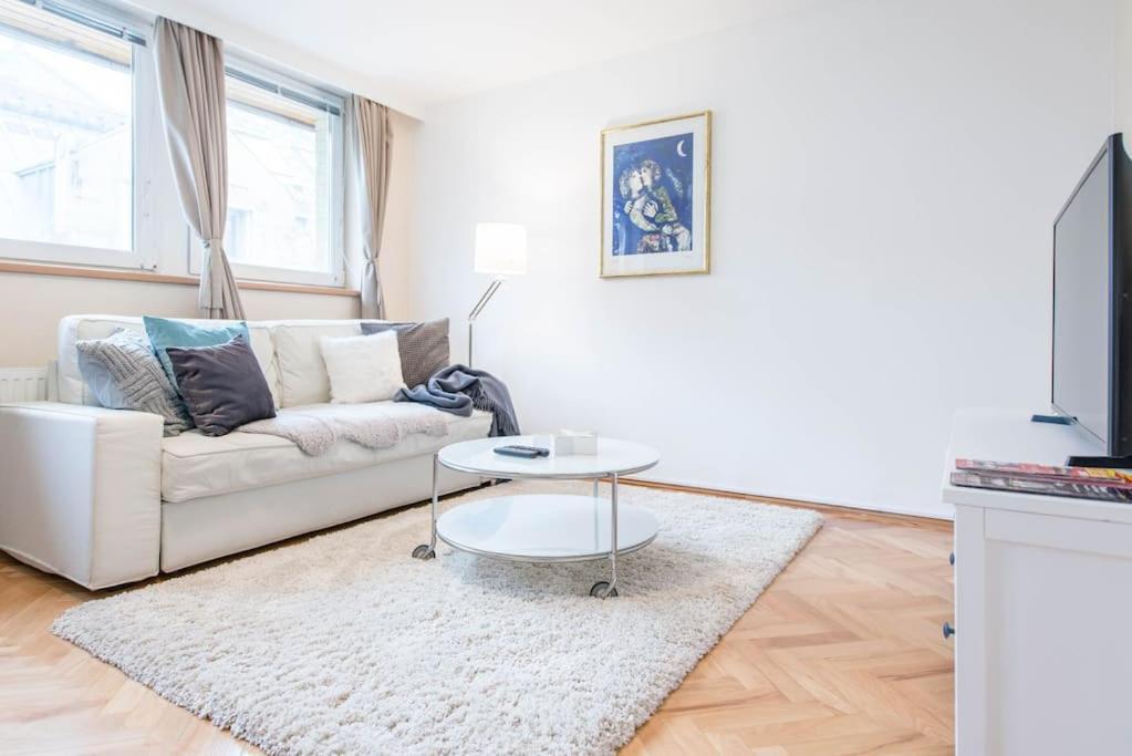 Venus Apartments - Renate Budapest Bagian luar foto