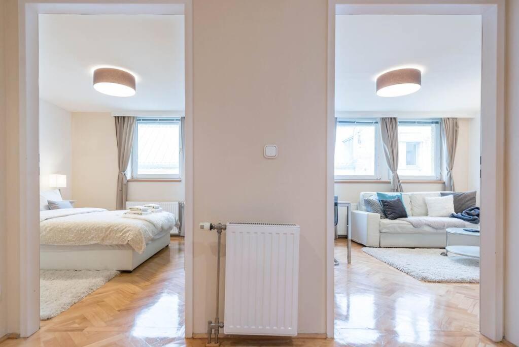 Venus Apartments - Renate Budapest Bagian luar foto
